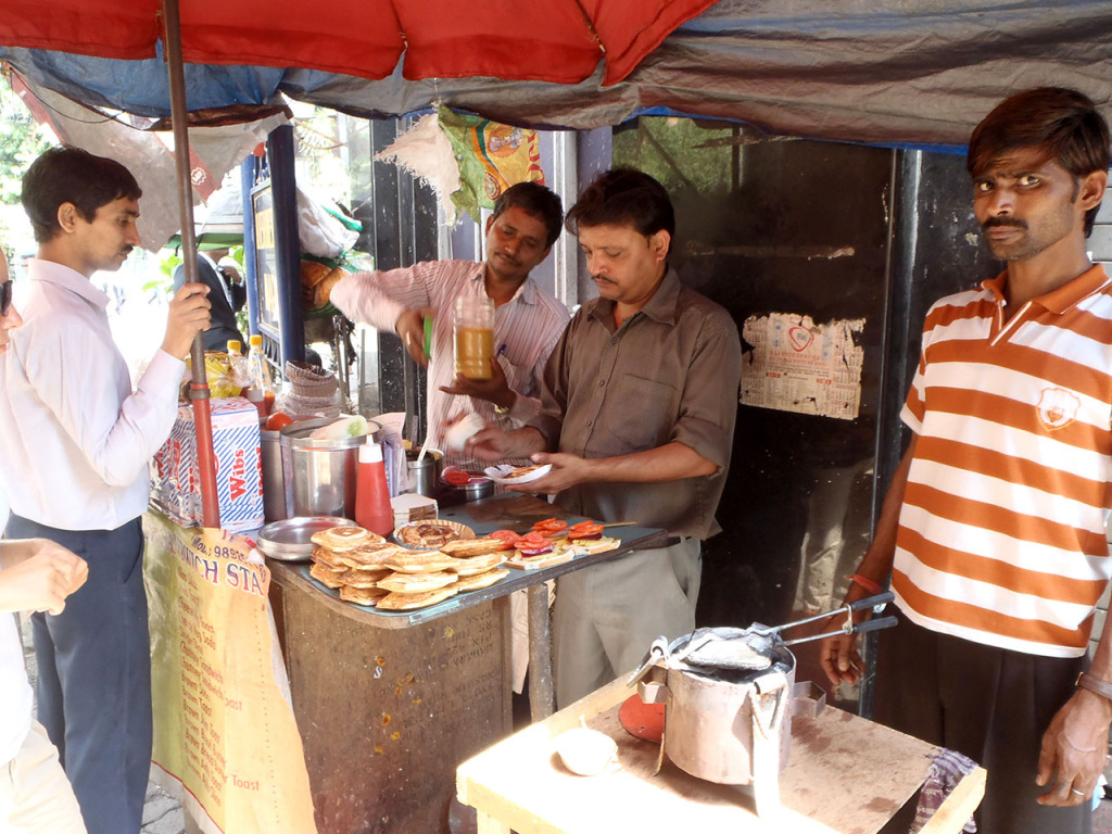 Mumbai háromszögszendvics - streetfood